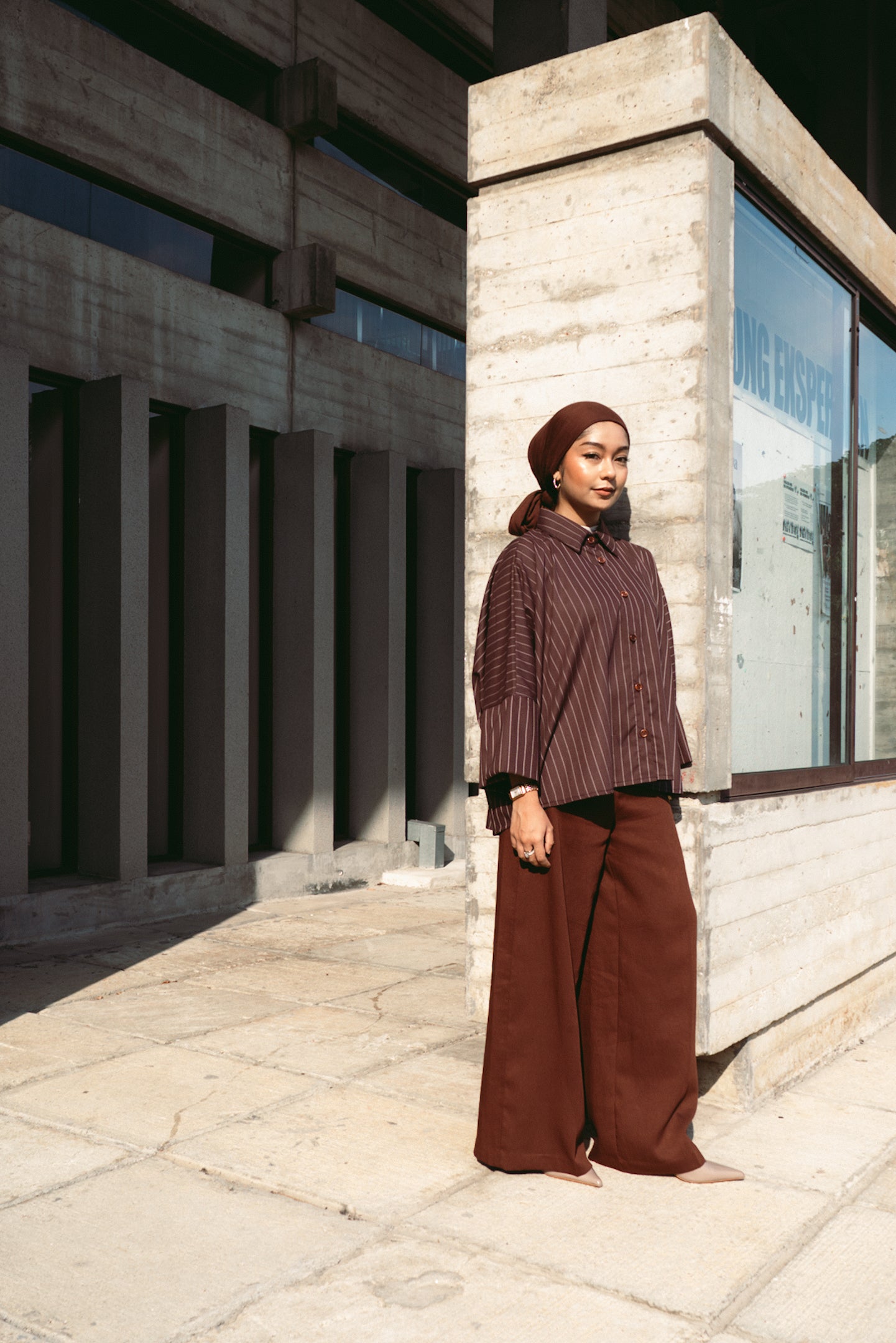 Eli Stripe in Cocoa Brown