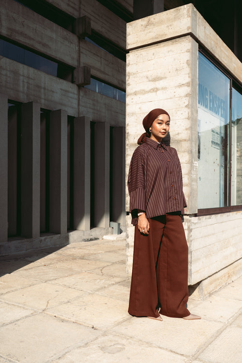 Eli Stripe in Cocoa Brown